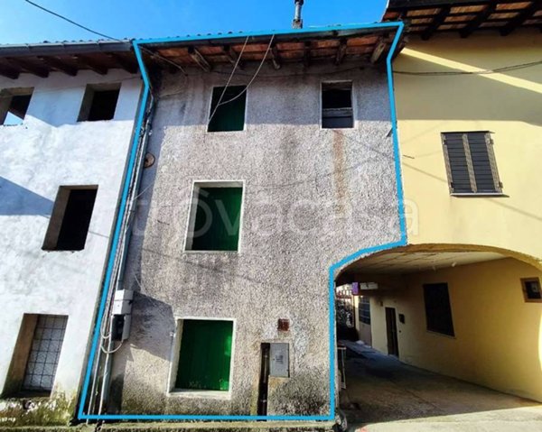 casa indipendente in vendita a Fagagna