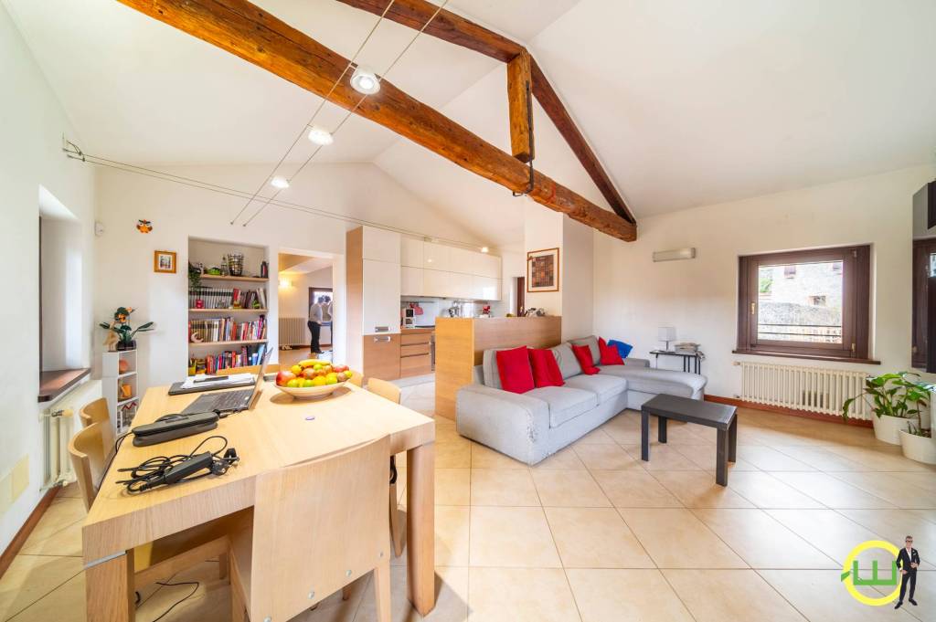 casa indipendente in vendita a Fagagna