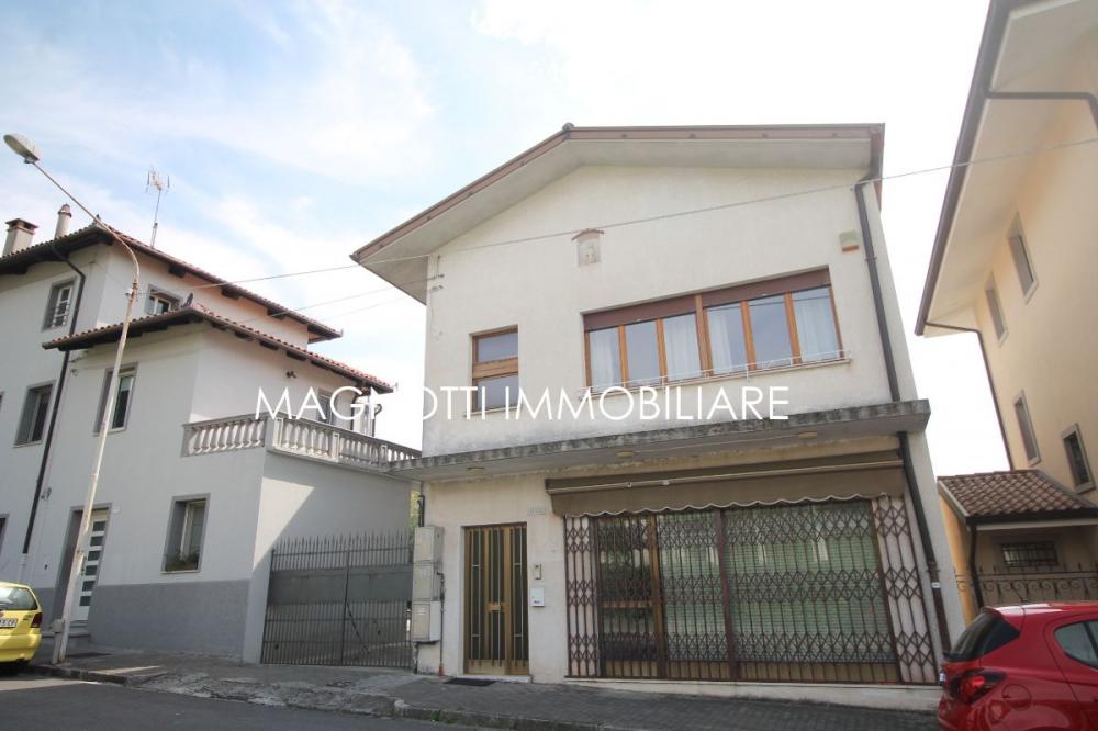 negozio in vendita a Fagagna