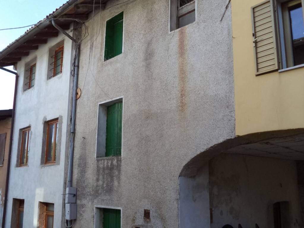 casa indipendente in vendita a Fagagna