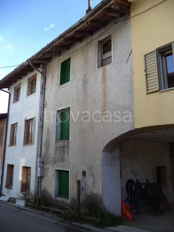casa indipendente in vendita a Fagagna
