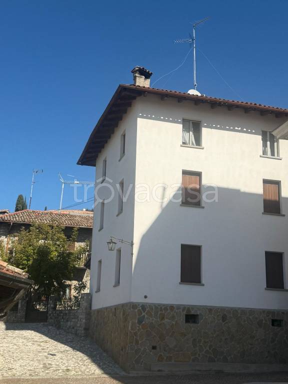 casa indipendente in vendita a Fagagna in zona San Giovanni in Colle