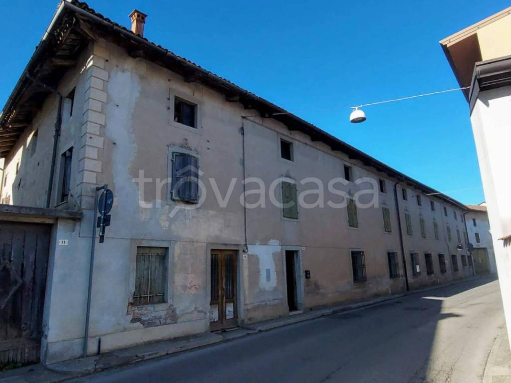 casa indipendente in vendita a Flaibano