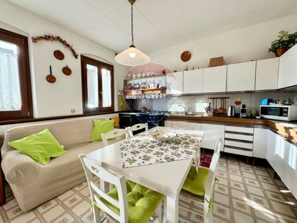 casa indipendente in vendita a Flaibano