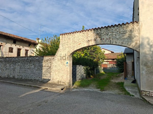 quadrivano in vendita a Flaibano in zona Sant'Odorico