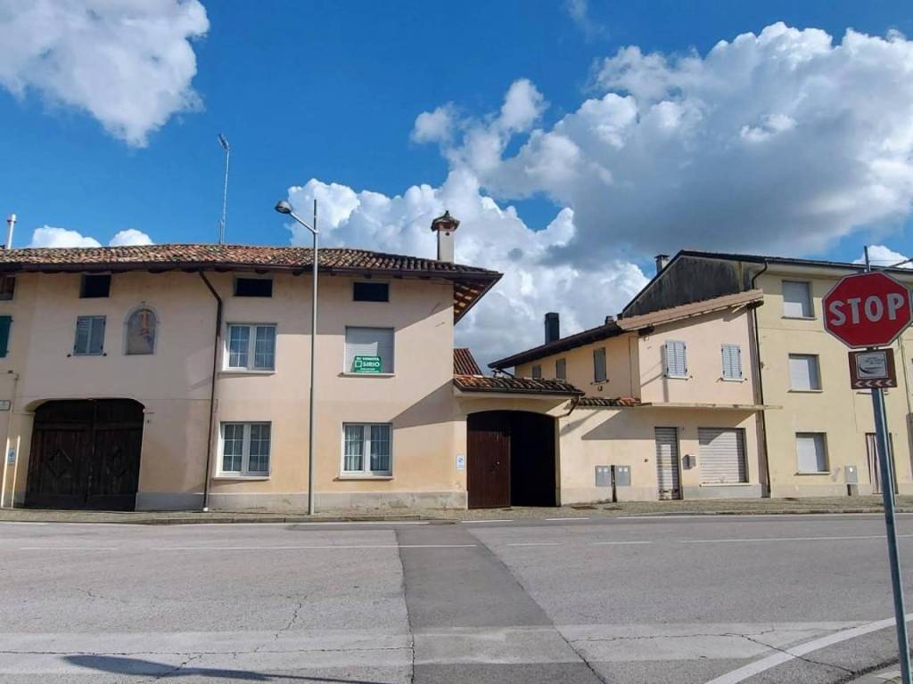 casa indipendente in vendita a Flaibano