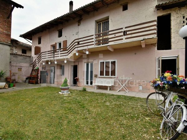 casa indipendente in vendita a Flaibano