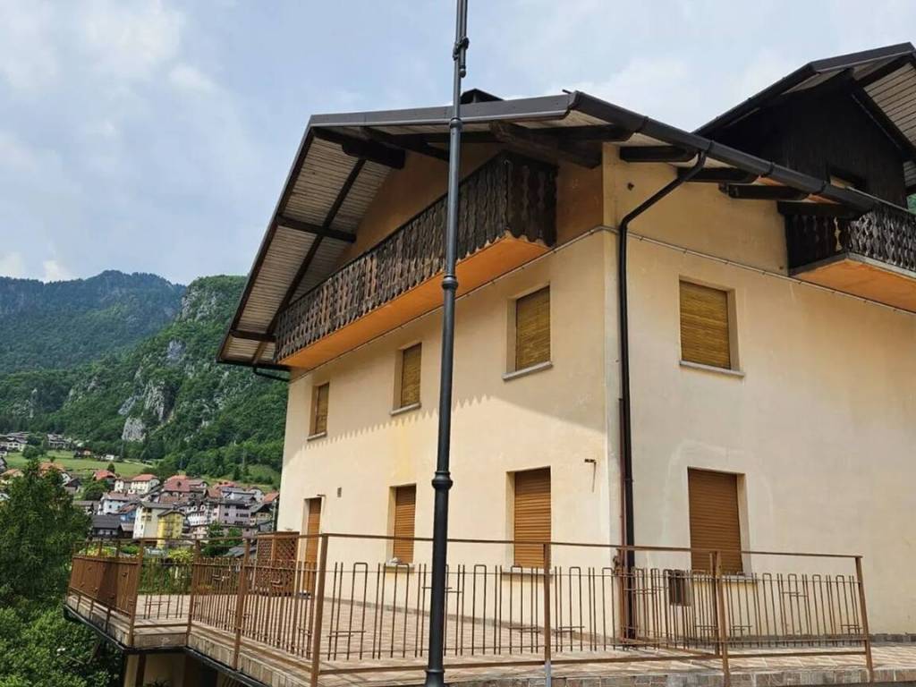 appartamento in vendita a Forni Avoltri