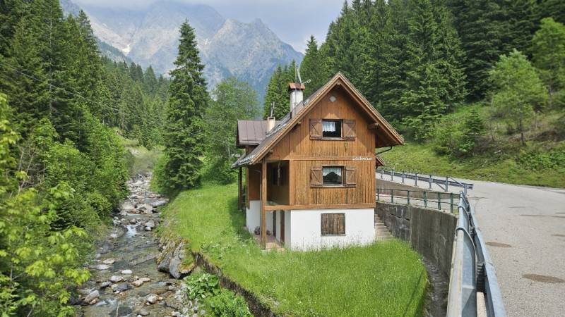 casa indipendente in vendita a Forni Avoltri