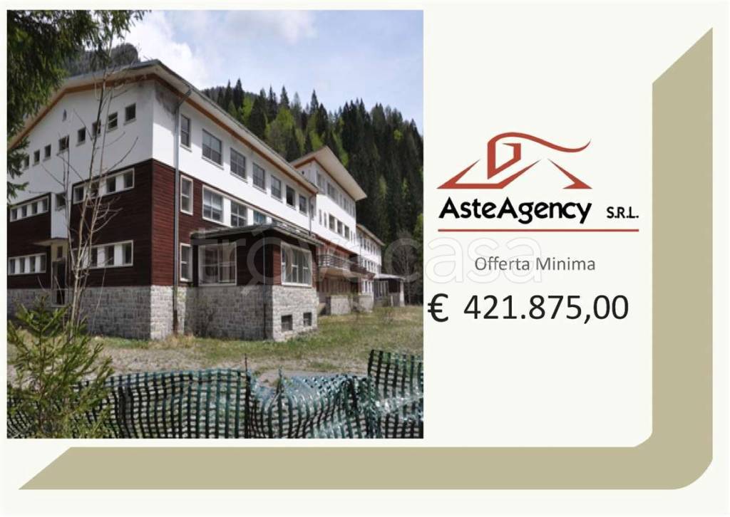 casa indipendente in vendita a Forni di Sopra in zona Vico