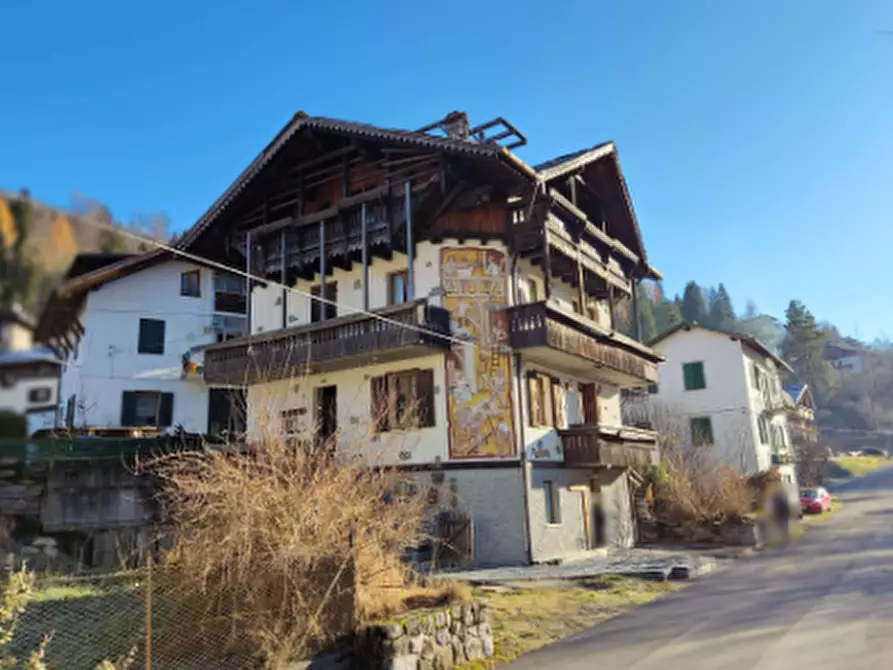 casa indipendente in vendita a Forni di Sopra in zona Vico