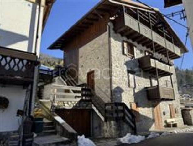 appartamento in vendita a Forni di Sopra in zona Vico
