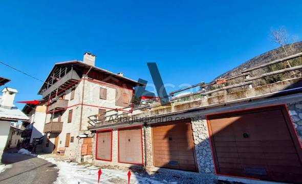 appartamento in vendita a Forni di Sopra in zona Vico