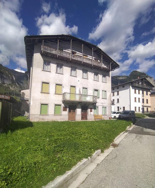appartamento in vendita a Forni di Sotto