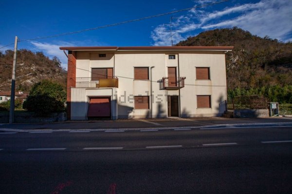 casa indipendente in vendita a Gemona del Friuli in zona Ospedaletto