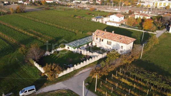 casa indipendente in vendita a Gemona del Friuli