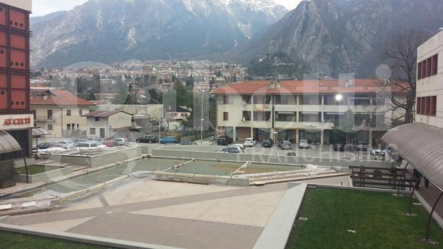 pentavano in vendita a Gemona del Friuli