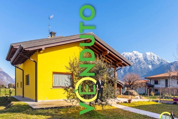 casa indipendente in vendita a Gemona del Friuli