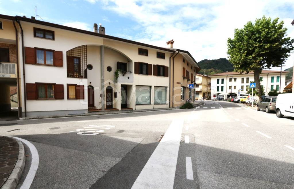 casa indipendente in vendita a Gemona del Friuli