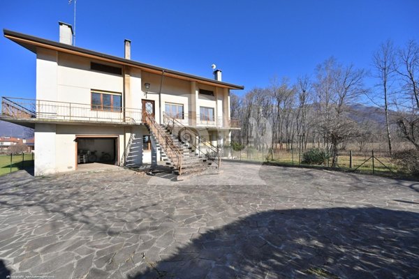 casa indipendente in vendita a Gemona del Friuli