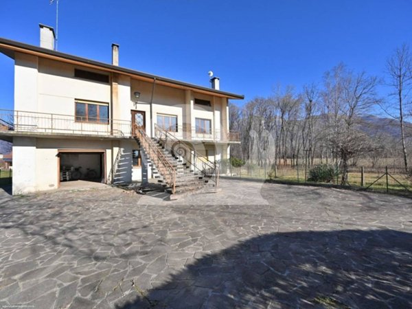 casa indipendente in vendita a Gemona del Friuli