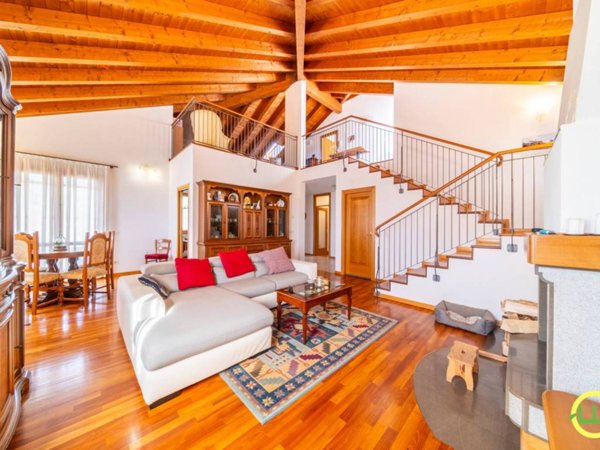 casa indipendente in vendita a Gemona del Friuli