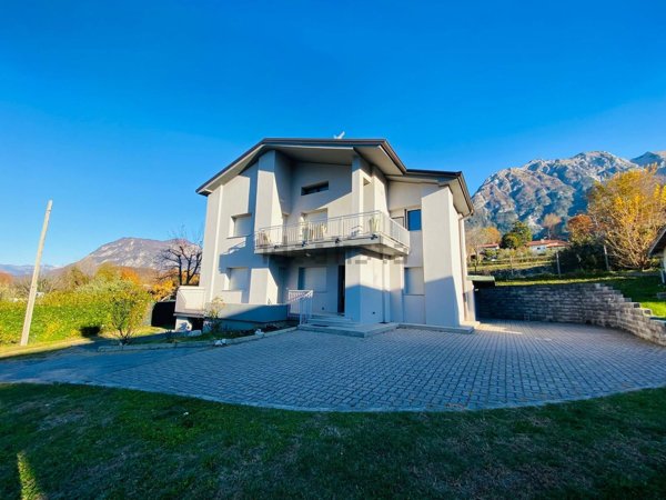 casa indipendente in vendita a Gemona del Friuli