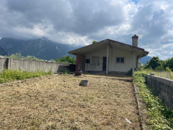 casa indipendente in vendita a Gemona del Friuli