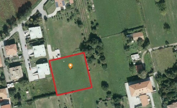 terreno agricolo in vendita a Gemona del Friuli