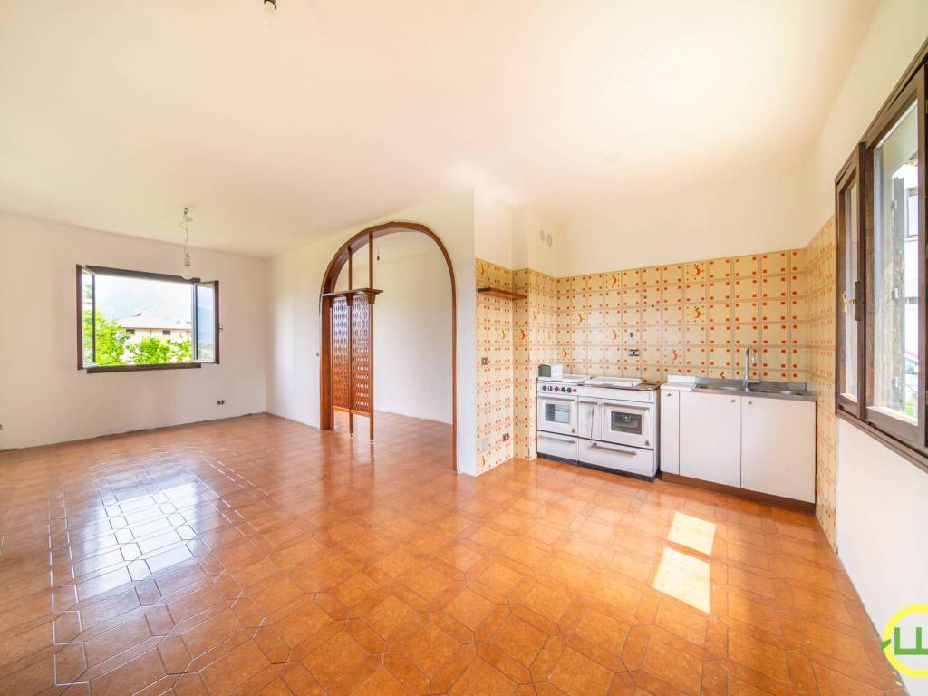 casa indipendente in vendita a Gemona del Friuli