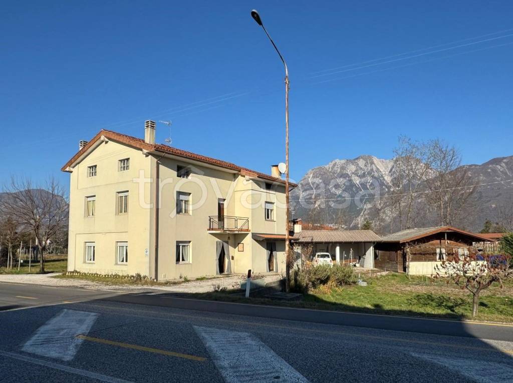 casa indipendente in vendita a Gemona del Friuli