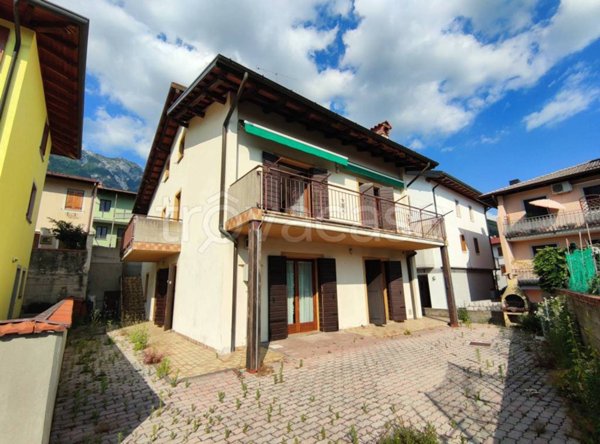 casa indipendente in vendita a Gemona del Friuli