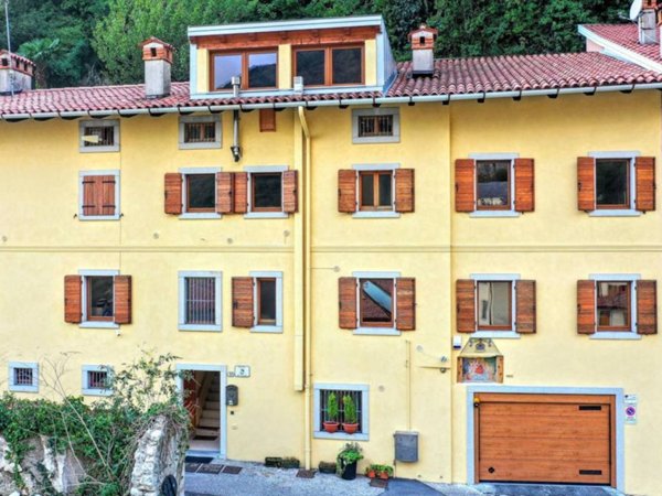 casa indipendente in vendita a Gemona del Friuli
