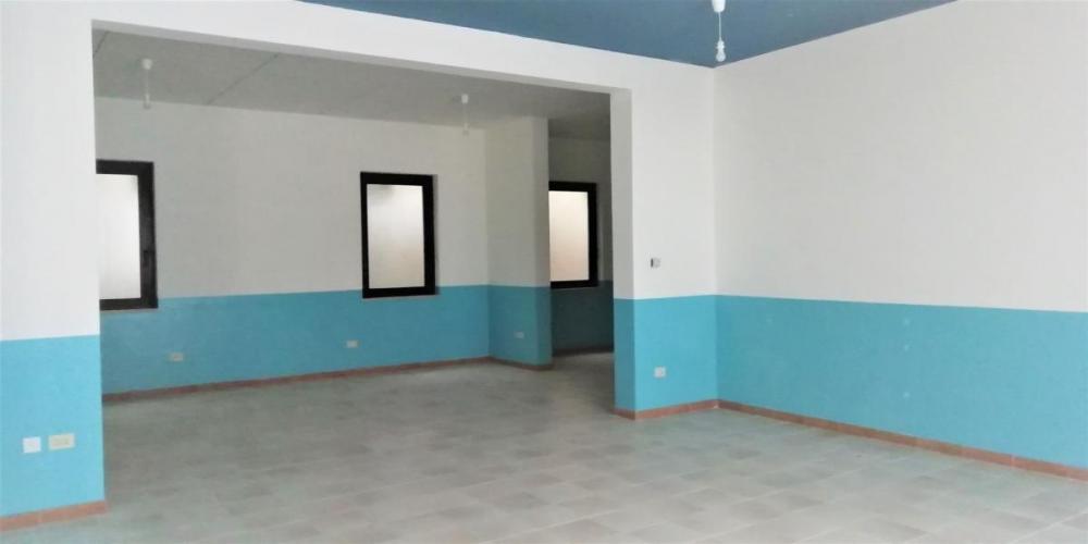 negozio in vendita a Gemona del Friuli