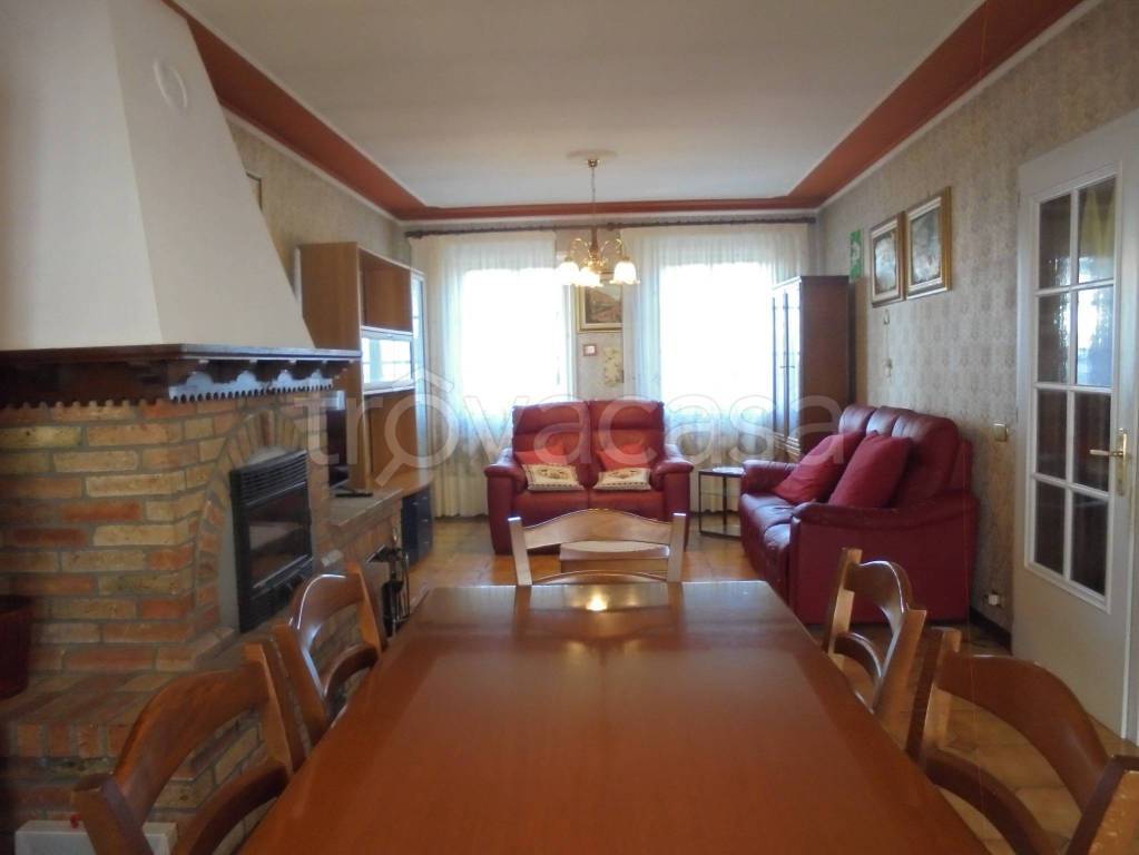 casa indipendente in vendita a Gemona del Friuli