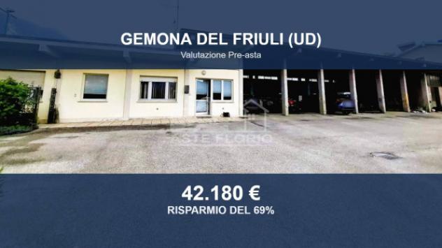 negozio in vendita a Gemona del Friuli
