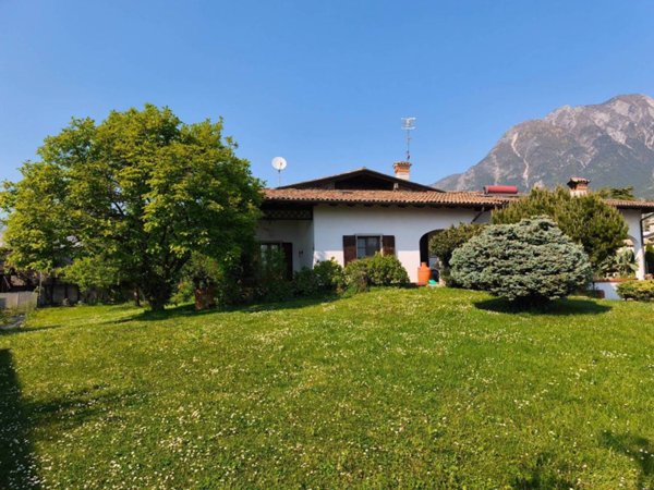 casa indipendente in vendita a Gemona del Friuli