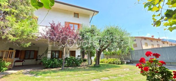 casa indipendente in vendita a Gemona del Friuli
