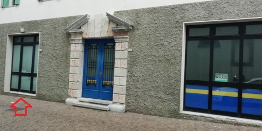 locale di sgombero in vendita a Gemona del Friuli