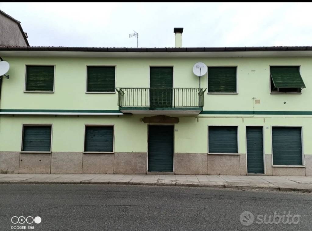 casa indipendente in vendita a Gonars