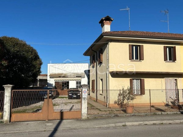 casa indipendente in vendita a Gonars