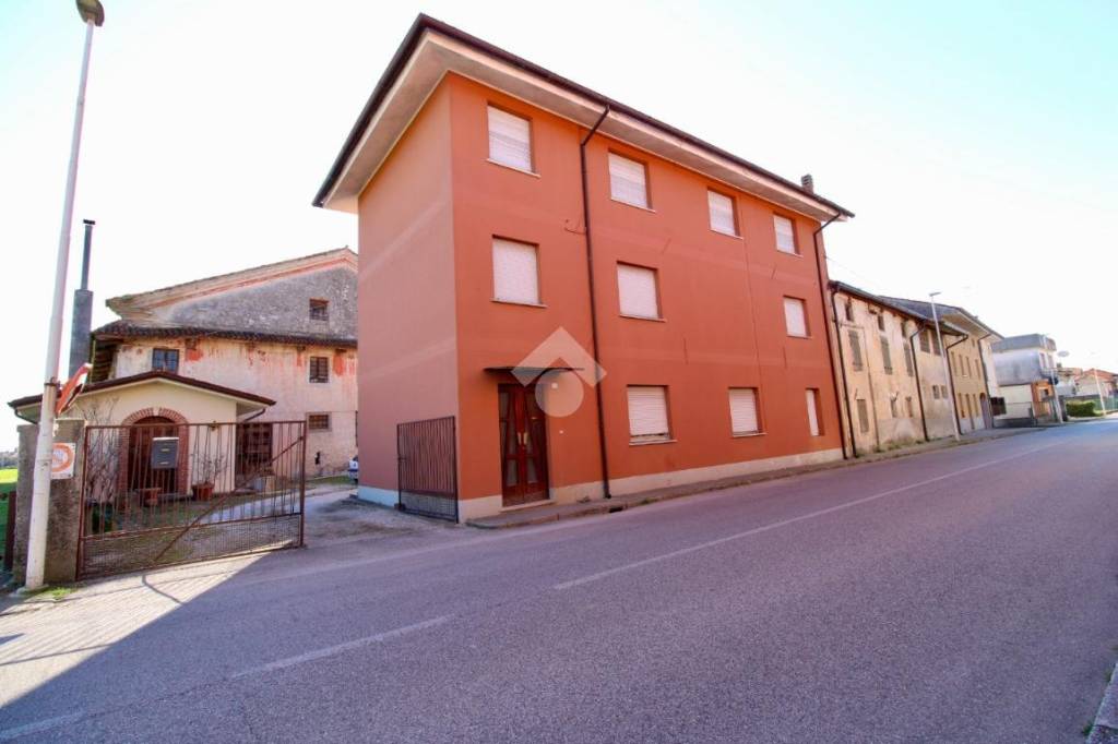 casa indipendente in vendita a Gonars