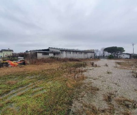 terreno edificabile in vendita a Gonars