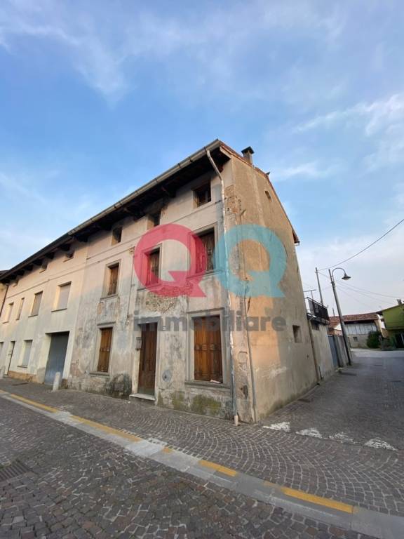casa indipendente in vendita a Gonars