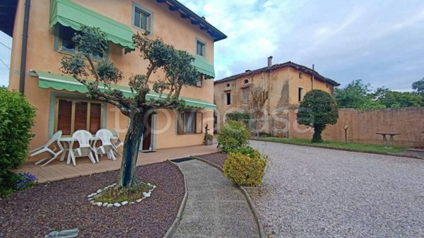 casa indipendente in vendita a Gonars in zona Fauglis