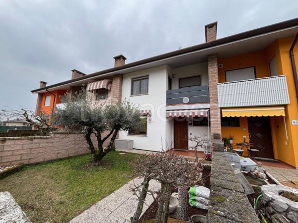 casa indipendente in vendita a Gonars