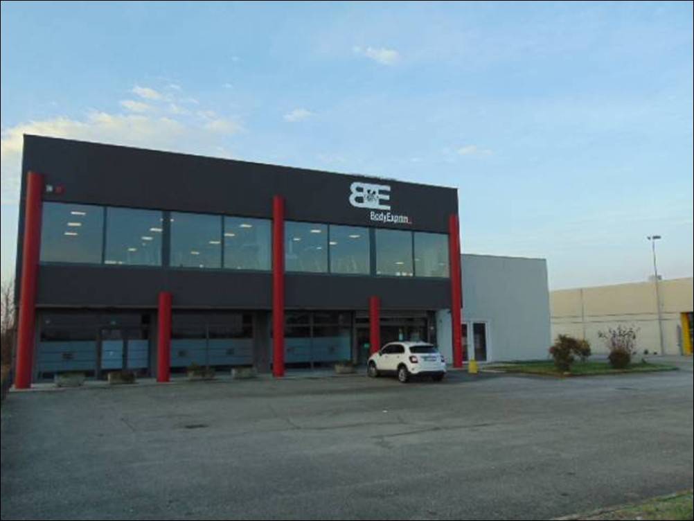 locale commerciale in vendita a Gonars