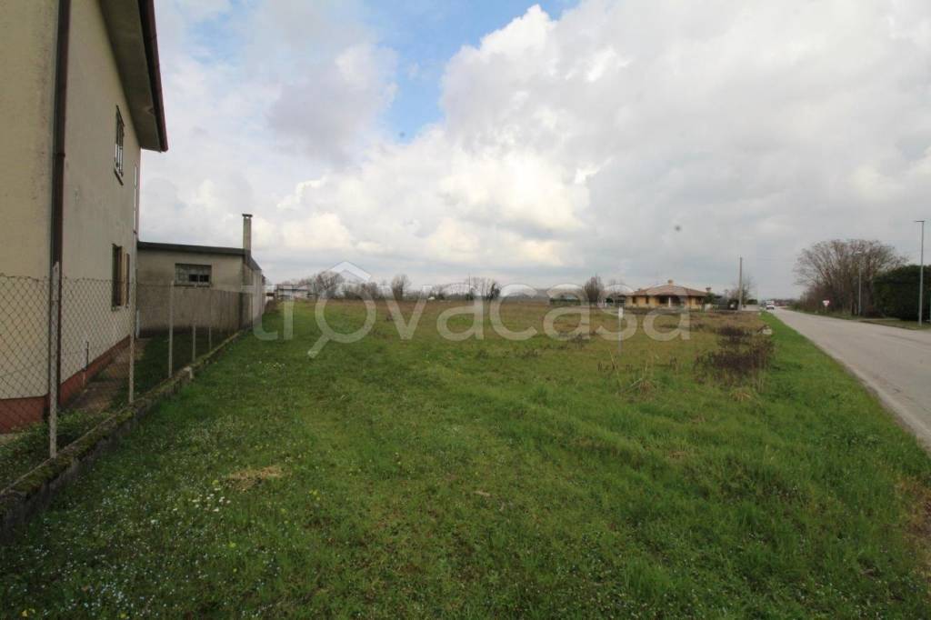 casa indipendente in vendita a Gonars