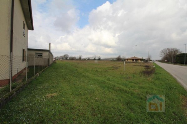 casa indipendente in vendita a Gonars