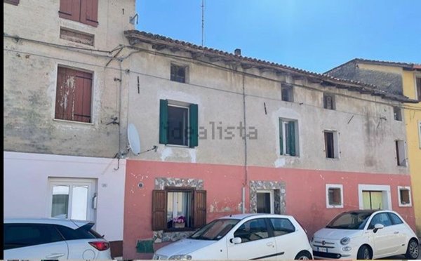 casa indipendente in vendita a Gonars